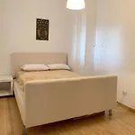 Beach Apartment *